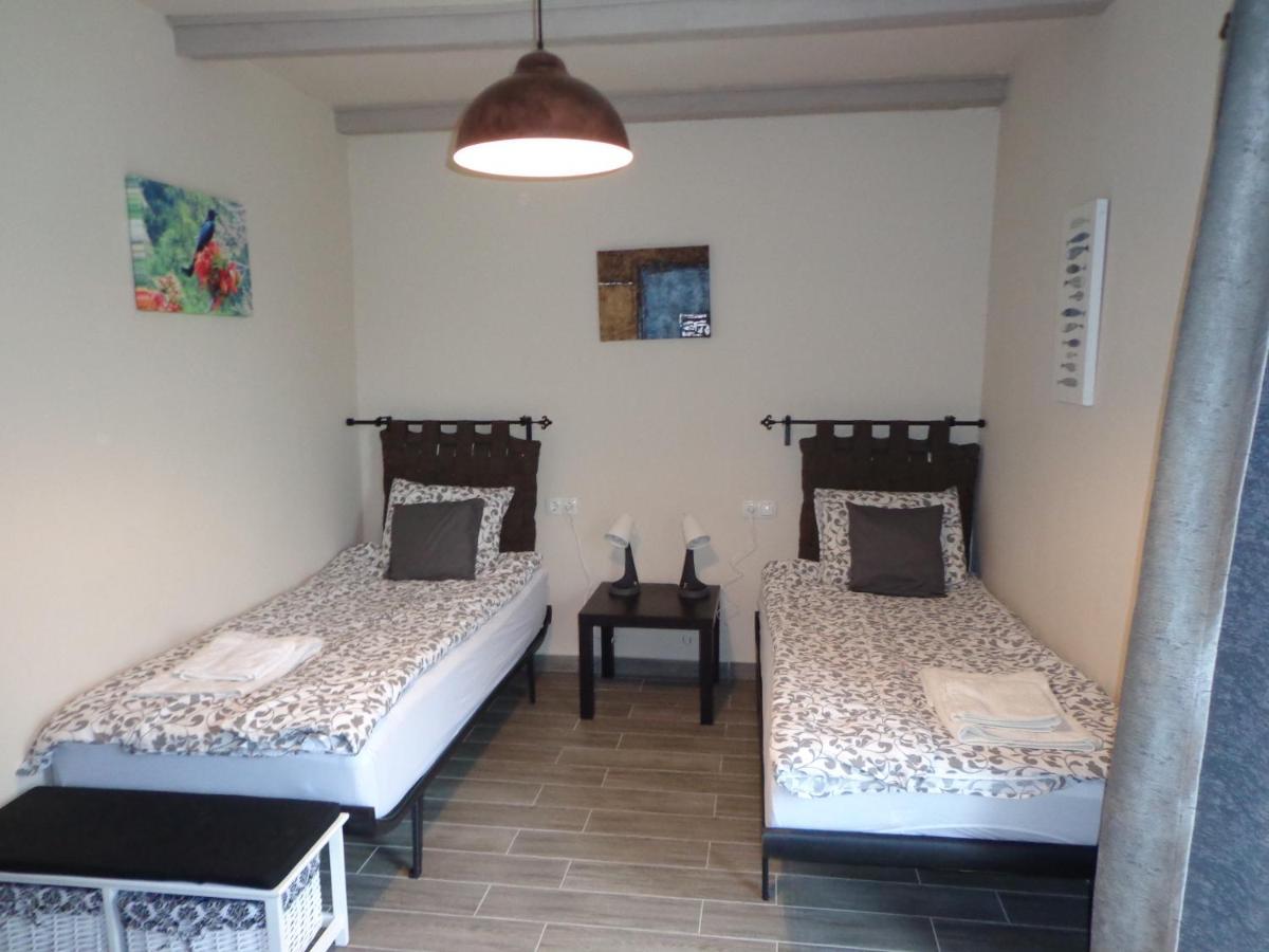 Melody Huis Poroszlo Bagian luar foto